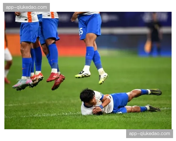 从两球落后到补时绝平:青岛海牛客场2-2逼平浙江队全程回顾