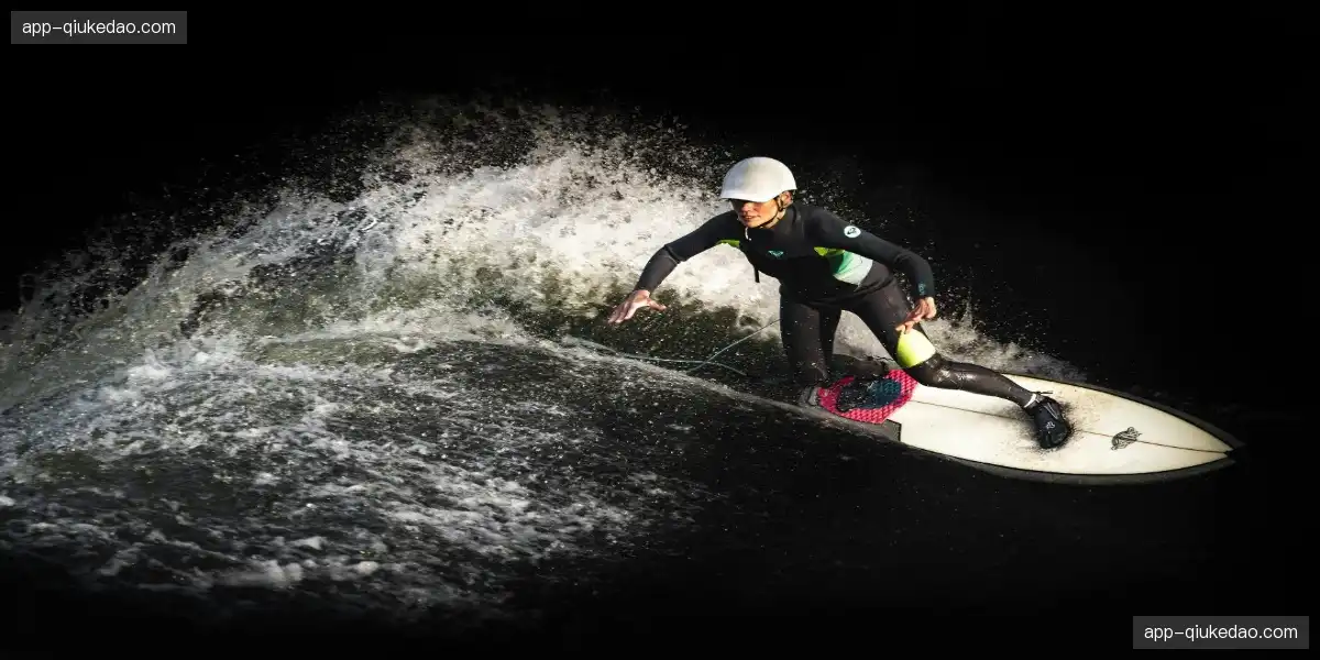 ⚽ 精准滑铲及时断球,关键贡献不可磨灭,绝杀时刻即将来临!🎯